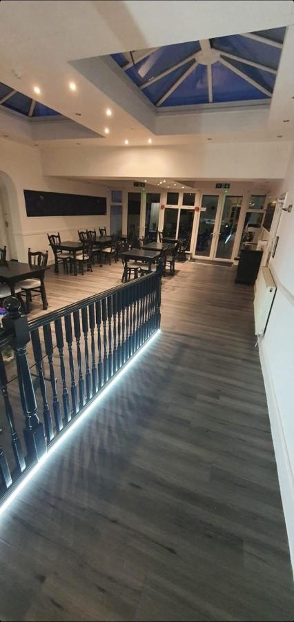 Charnwood Regency Guest House Loughborough Exterior photo